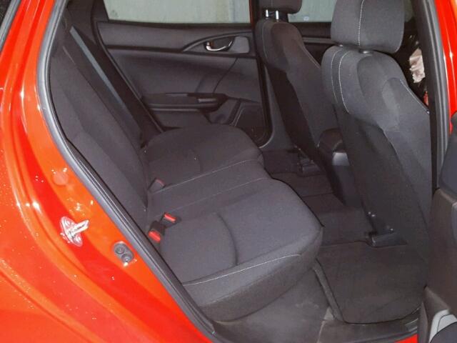 SHHFK7G49JU208000 - 2018 HONDA CIVIC SPOR RED photo 6