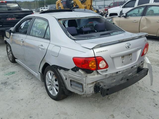 1NXBU40E39Z112874 - 2009 TOYOTA COROLLA BA SILVER photo 3