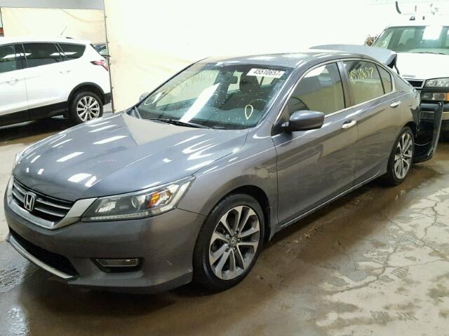 1HGCR2F58DA246846 - 2013 HONDA ACCORD SPO GRAY photo 2