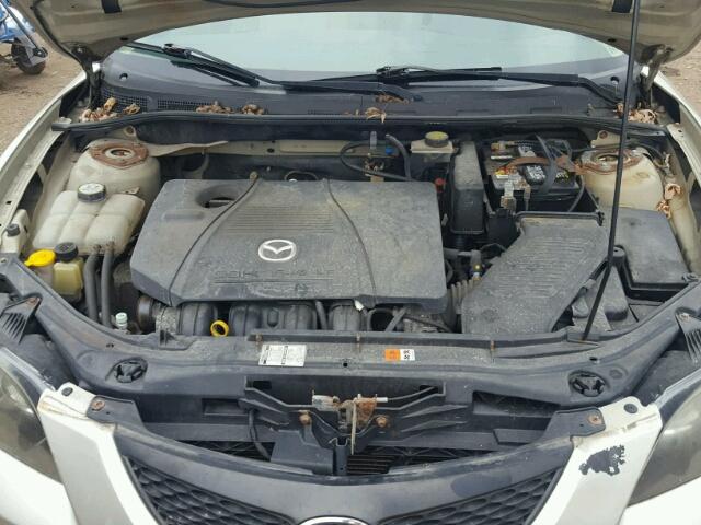 JM1BK12F051308023 - 2005 MAZDA 3 I TAN photo 7