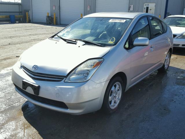 JTDKB22U650127986 - 2005 TOYOTA PRIUS SILVER photo 2