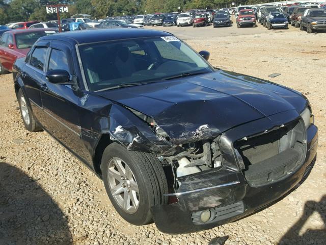 2C3KA53G76H405390 - 2006 CHRYSLER 300 BLACK photo 1