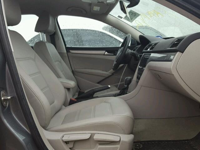 1VWAS7A30FC120188 - 2015 VOLKSWAGEN PASSAT S Մոխրագույն լուսանկար 5