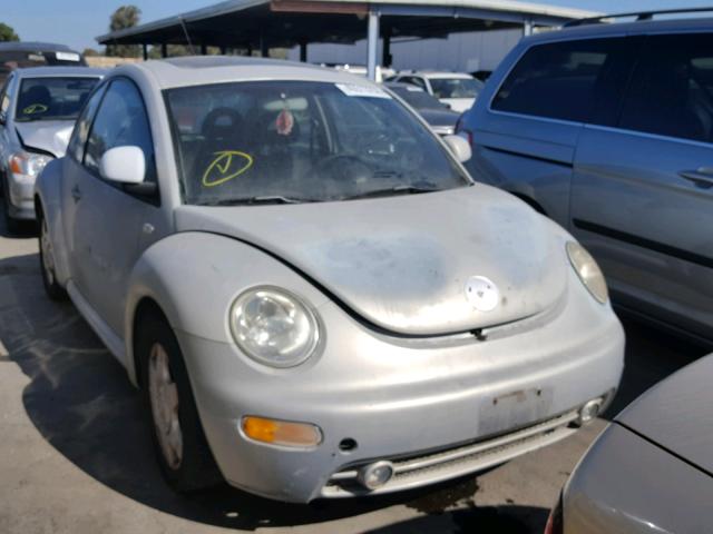 3VWCC21CXYM484712 - 2000 VOLKSWAGEN NEW BEETLE 银色 照片 1
