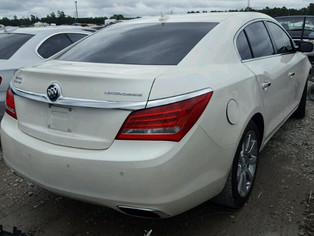 1G4GD5G32EF260769 - 2014 BUICK LACROSSE P WHITE photo 4