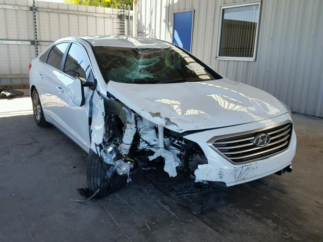 5NPE24AF1GH401421 - 2016 HYUNDAI SONATA SE WHITE photo 1