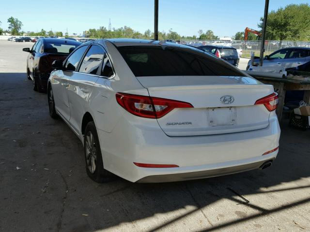 5NPE24AF1GH401421 - 2016 HYUNDAI SONATA SE WHITE photo 3