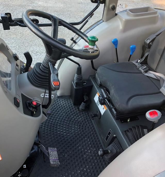 65GCJ00628 - 2015 MAHINDRA AND MAHINDRA 2565 წითელი ფოტო 5