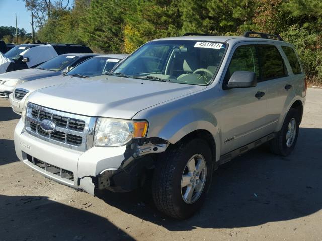 1FMCU03Z18KC73214 - 2008 FORD ESCAPE XLT SILVER photo 2