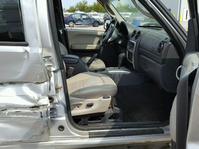 1J4GL58K03W725666 - 2003 JEEP LIBERTY LI SILVER photo 5