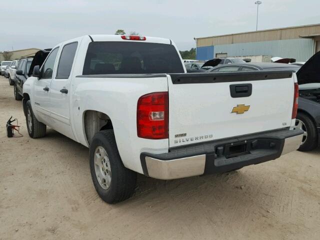 3GCPCREA6BG196665 - 2011 CHEVROLET SILVERADO WHITE photo 3