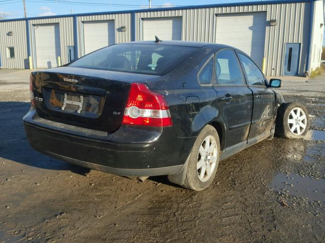 YV1MS382842005972 - 2004 VOLVO S40 2.4I BLACK photo 4