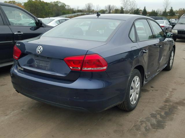 1VWAP7A30DC137555 - 2013 VOLKSWAGEN PASSAT S BLUE photo 4