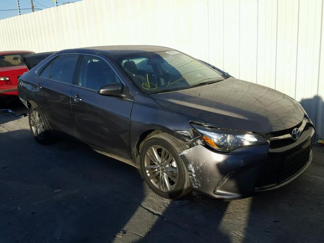 4T1BF1FK0FU978985 - 2015 TOYOTA CAMRY LE GRAY photo 1