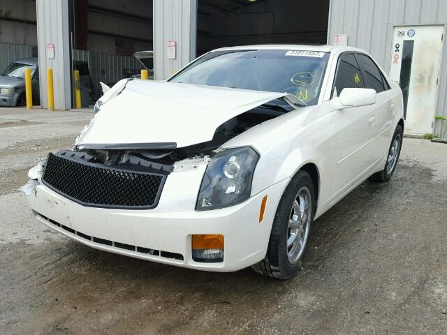 1G6DM57T270121144 - 2007 CADILLAC CTS WHITE photo 2