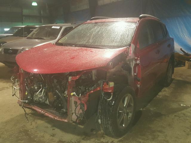 JTMRFREV2FD128448 - 2015 TOYOTA RAV4 XLE RED photo 2