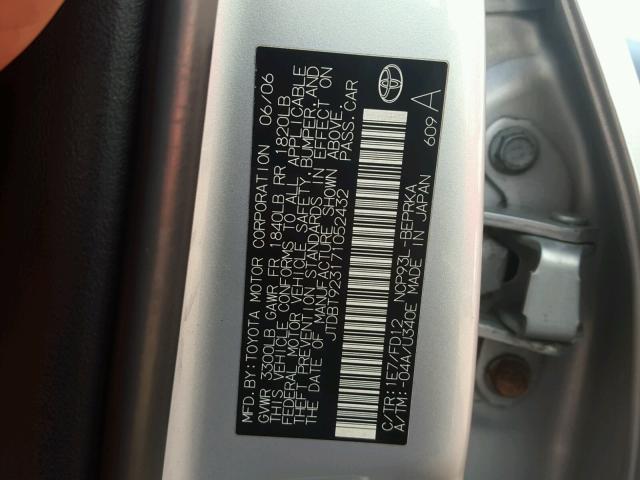 JTDBT923171052432 - 2007 TOYOTA YARIS SILVER photo 10