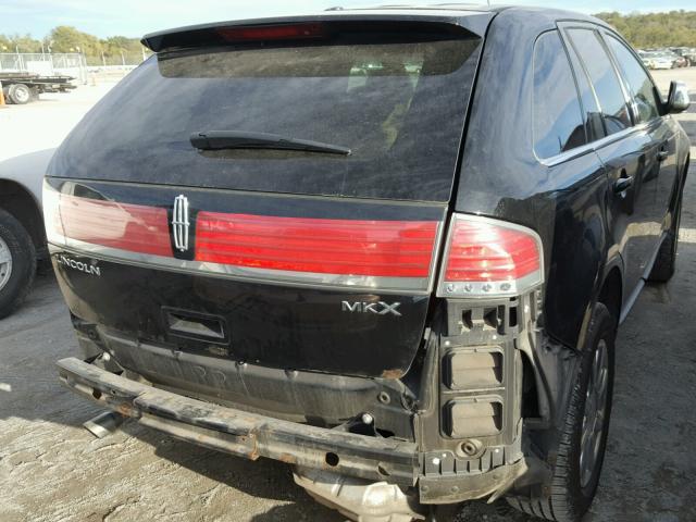 2LMDU68C87BJ10908 - 2007 LINCOLN MKX BLACK photo 4