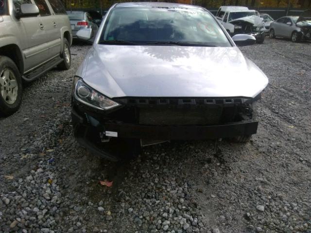 5NPD84LF4HH042963 - 2017 HYUNDAI ELANTRA SILVER photo 9