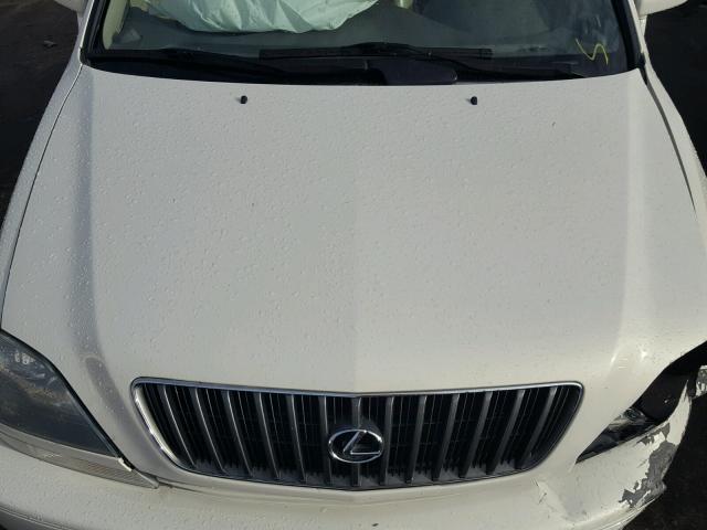 JT6GF10U2Y0061794 - 2000 LEXUS RX 300 WHITE photo 7