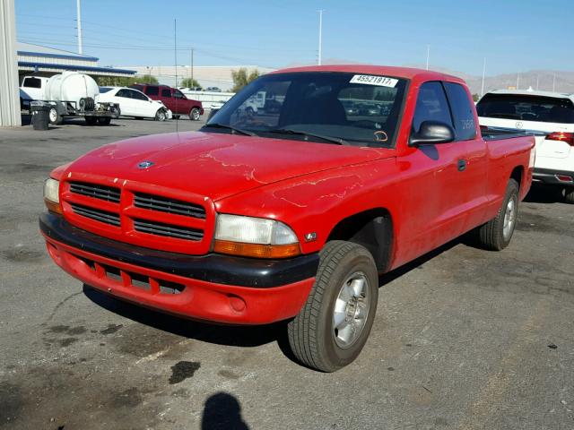 1B7GL22Y0XS303993 - 1999 DODGE DAKOTA RED photo 2