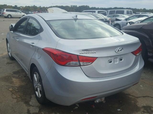 5NPDH4AE8DH367443 - 2013 HYUNDAI ELANTRA GL SILVER photo 3