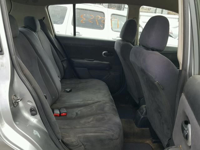 3N1BC13E89L387803 - 2009 NISSAN VERSA S GRAY photo 6