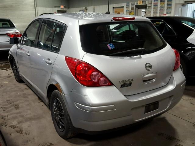 3N1BC13E37L383591 - 2007 NISSAN VERSA SILVER photo 3