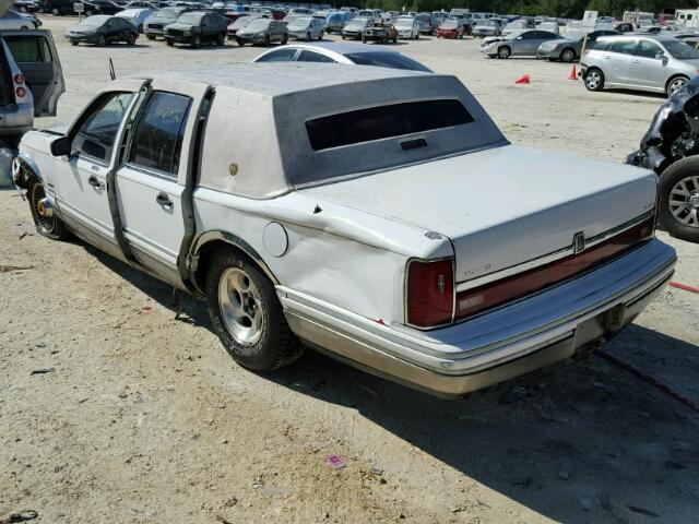 1LNLM82W1NY628655 - 1992 LINCOLN TOWN CAR S WHITE photo 3