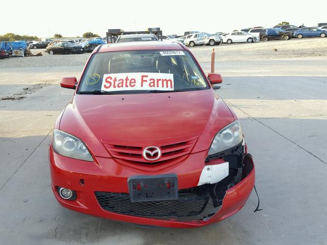 JM1BK343441106668 - 2004 MAZDA 3 RED photo 9