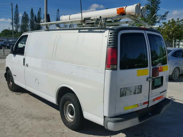 1GCEG15W1V1047740 - 1997 CHEVROLET EXPRESS G1 WHITE photo 3