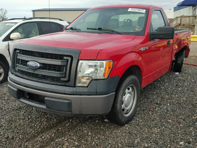 1FTNF1CFXDKD39773 - 2013 FORD F150 RED photo 2