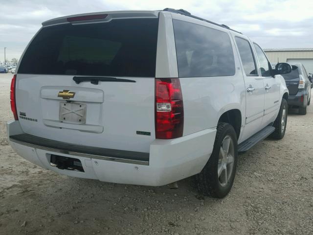 1GNSCKE05BR314477 - 2011 CHEVROLET SUBURBAN C WHITE photo 4