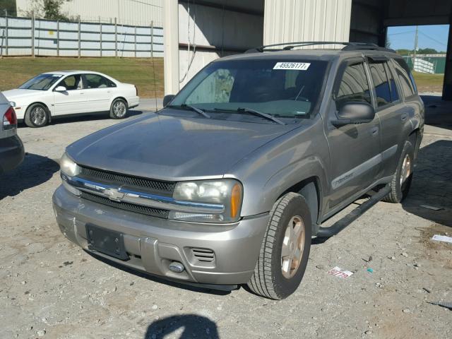 1GNDS13S332145371 - 2003 CHEVROLET TRAILBLAZE TAN photo 2