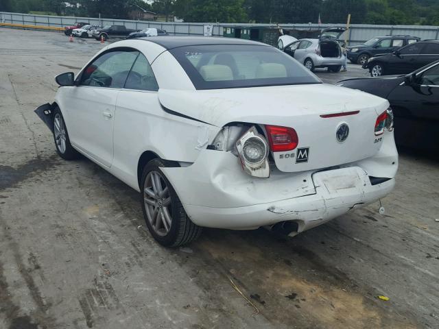 WVWFA71F69V010762 - 2009 VOLKSWAGEN EOS LUX 白色 照片 3