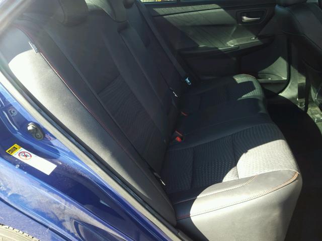 4T1BF1FKXFU964883 - 2015 TOYOTA CAMRY LE 蓝色 照片 6