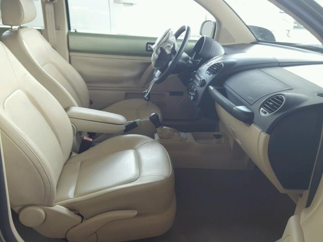 3VWPW31C58M525861 - 2008 VOLKSWAGEN NEW BEETLE 绿色 照片 5