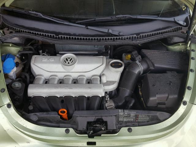 3VWPW31C58M525861 - 2008 VOLKSWAGEN NEW BEETLE 绿色 照片 7