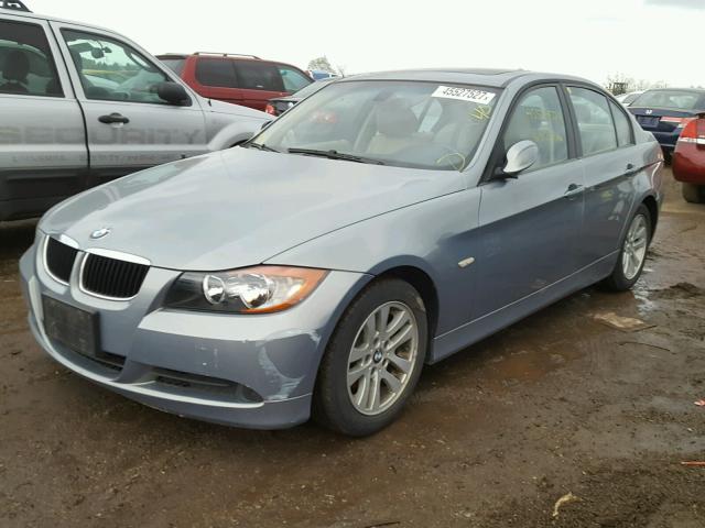 WBAVB17556NK40600 - 2006 BMW 325 I AUTO GRAY photo 2