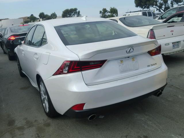 JTHBA1D23G5010038 - 2016 LEXUS IS 200T WHITE photo 3