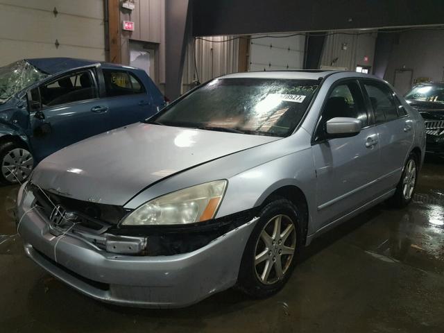 1HGCM66553A075963 - 2003 HONDA ACCORD EX SILVER photo 2