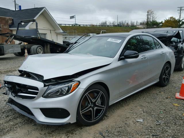 55SWF4KB2HU223098 - 2017 MERCEDES-BENZ C 300 4MAT SILVER photo 2