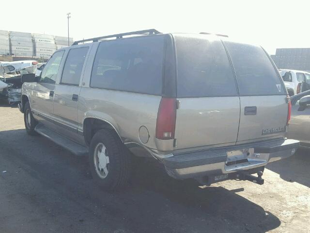 3GNEC16R7XG217048 - 1999 CHEVROLET SUBURBAN C SILVER photo 3