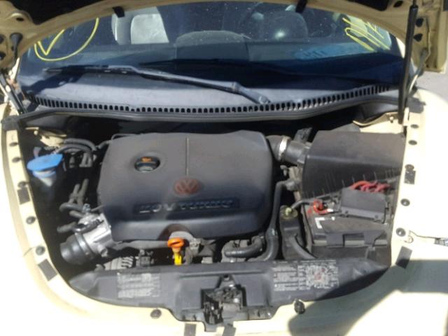3VWCD31Y74M326210 - 2004 VOLKSWAGEN NEW BEETLE Sarı foto 7