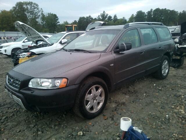 YV1SZ592651187207 - 2005 VOLVO XC70 GRAY photo 2