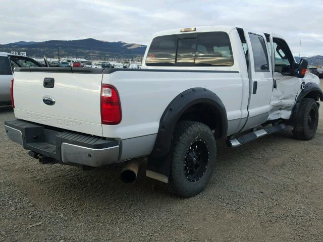 1FTSW21R68EC08219 - 2008 FORD F250 SUPER WHITE photo 4