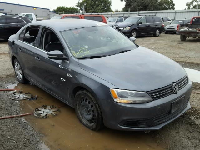 3VWDP7AJXDM204737 - 2013 VOLKSWAGEN JETTA SE GRAY photo 1