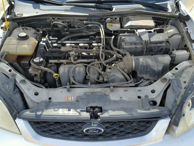 1FAHP34N87W315891 - 2007 FORD FOCUS SILVER photo 7