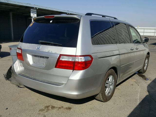 5FNRL38716B089962 - 2006 HONDA ODYSSEY EX SILVER photo 4