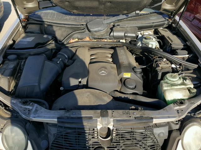 WDBJF82F0WX007113 - 1998 MERCEDES-BENZ E 320 4MAT BEIGE photo 7